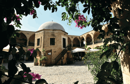 HÜSEYIN ÇEKIRDEK - BÜYÜK HAN, Lefkoşa’da Yaşam