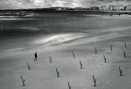 BAŞAR TAŞLI - ALONE - Başarı Ödülü, Mağusa ve Maraş’ta Yaşam