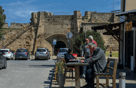 NAZAN DINSEV - TAKSİCİ, Mağusa ve Maraş’ta Yaşam