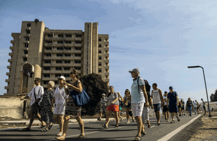 ŞIFA BAHALI - MARAŞ’TA TURİSTLER, Mağusa ve Maraş’ta Yaşam